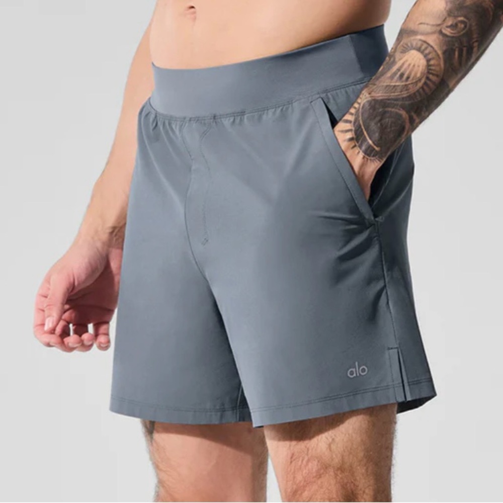ALO Yoga Gray Athletic Shorts for Performance